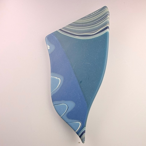 Lapel Pin Blue Mountain Jasper - Picture 2 of 7